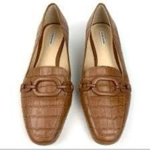 Alex Marie Size 6 Croc Embossed Loafers Light Brown Chain Front Old Money Preppy - Picture 1 of 8